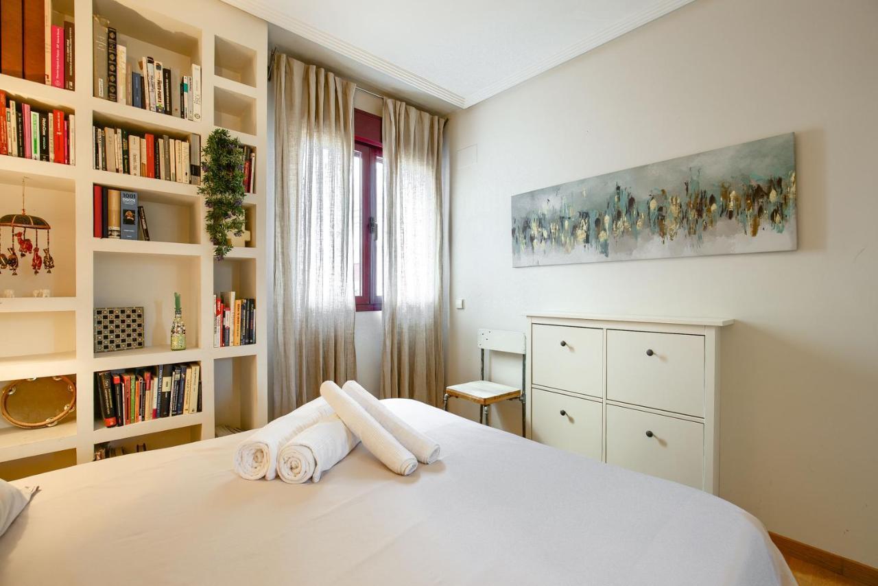 מדריד Apartamento En Chamberi Con Piscina - Lovely Apartment In The City Center With Swimming Pool מראה חיצוני תמונה